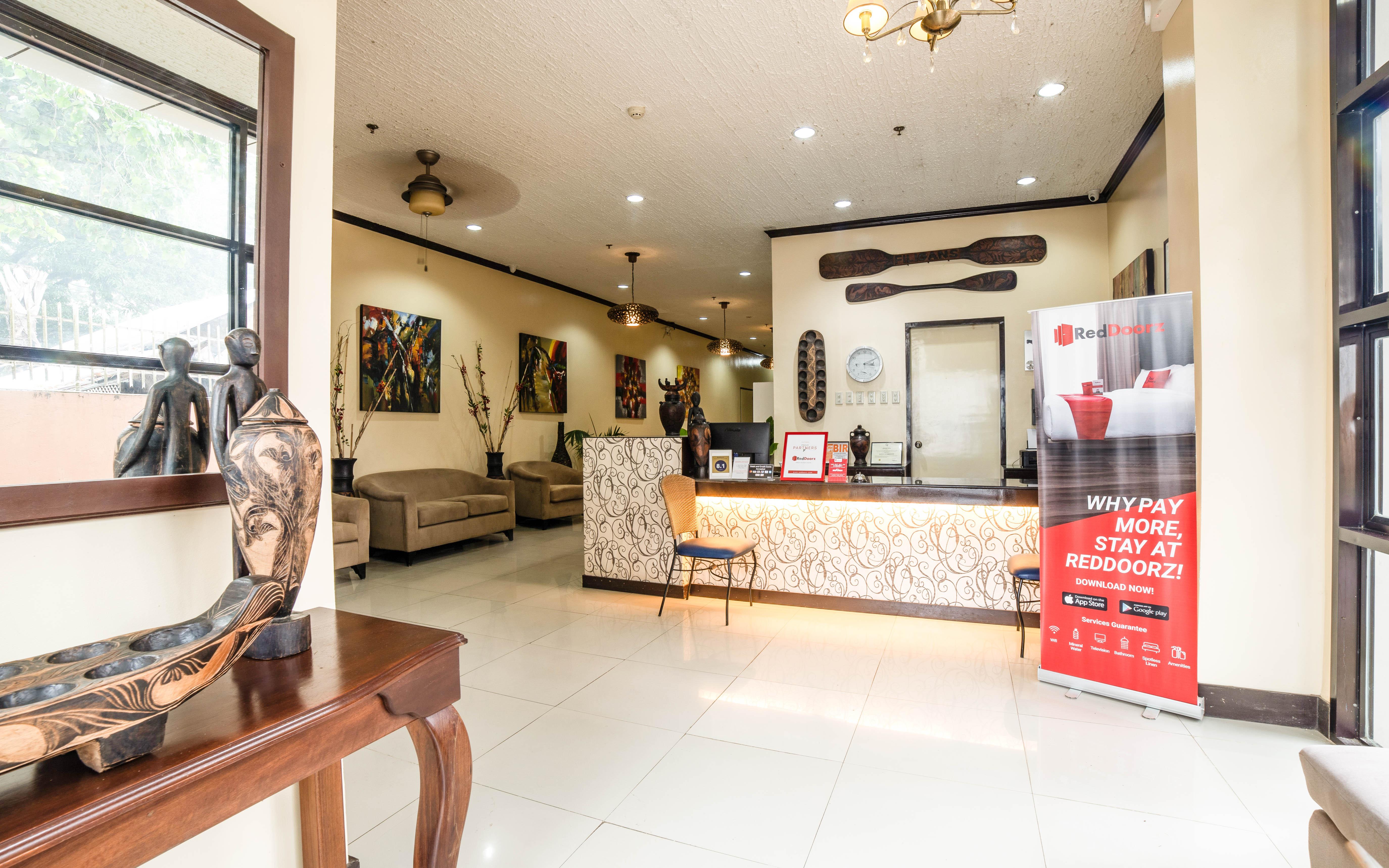 เรดดอร์ซ พลัส เนียร์ ริซัล จังค์ชั่น Hotel Puerto Princesa ภายนอก รูปภาพ