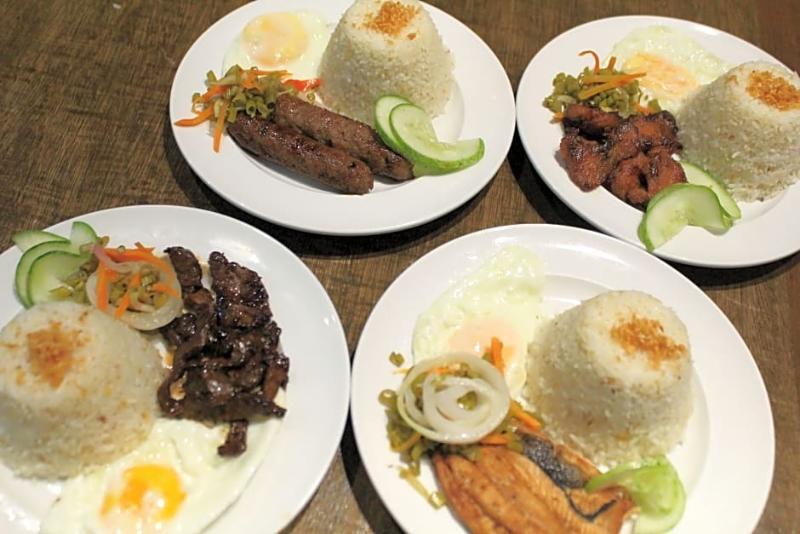 เรดดอร์ซ พลัส เนียร์ ริซัล จังค์ชั่น Hotel Puerto Princesa ภายนอก รูปภาพ